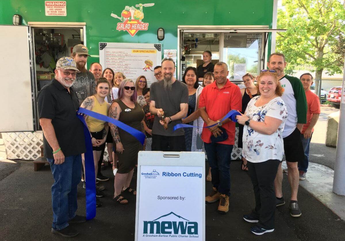 Salad Heros Ribbon Cutting with the Gresham Area Chamber of Commerce(1)