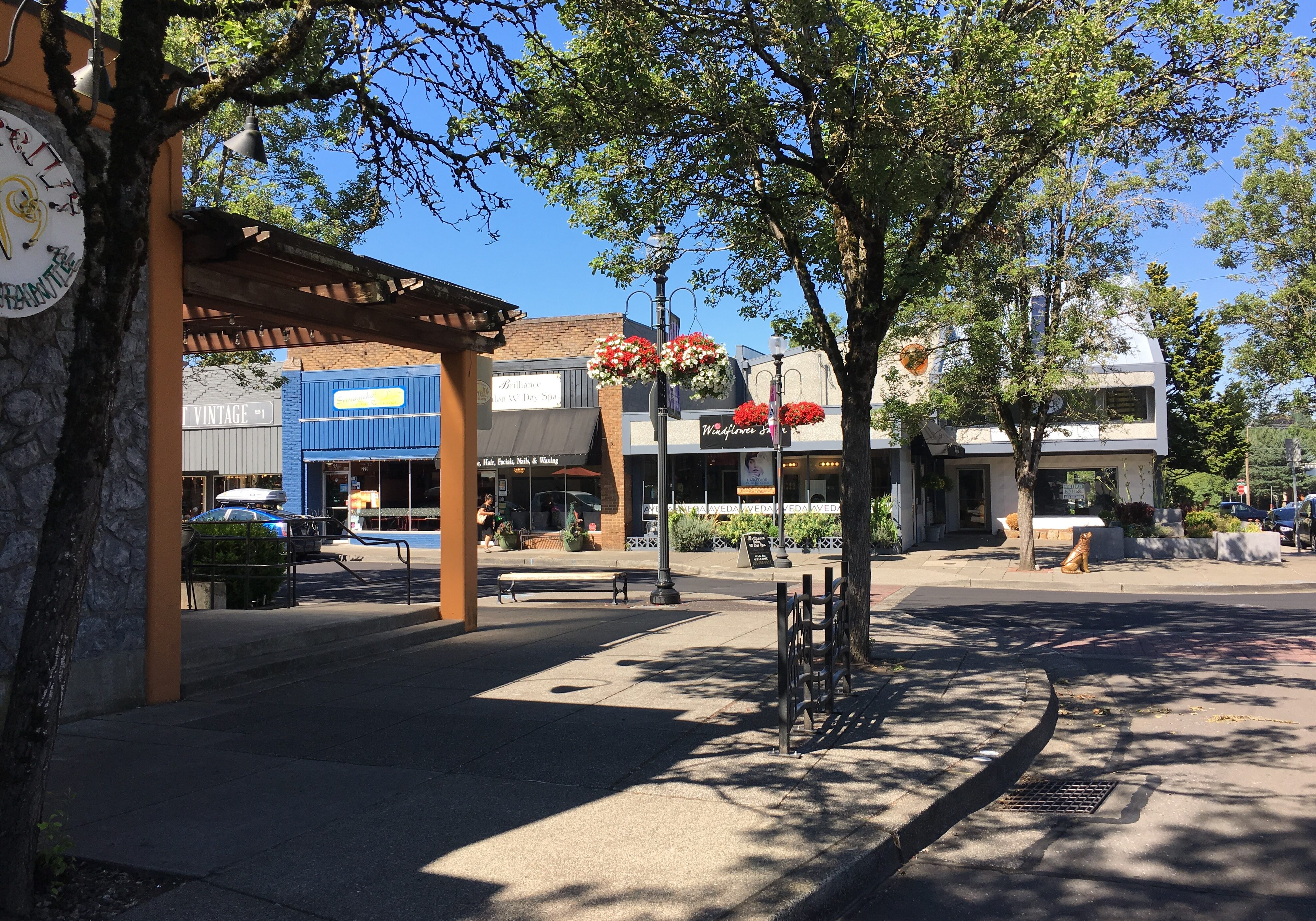 downtown gresham photo walk dine shop